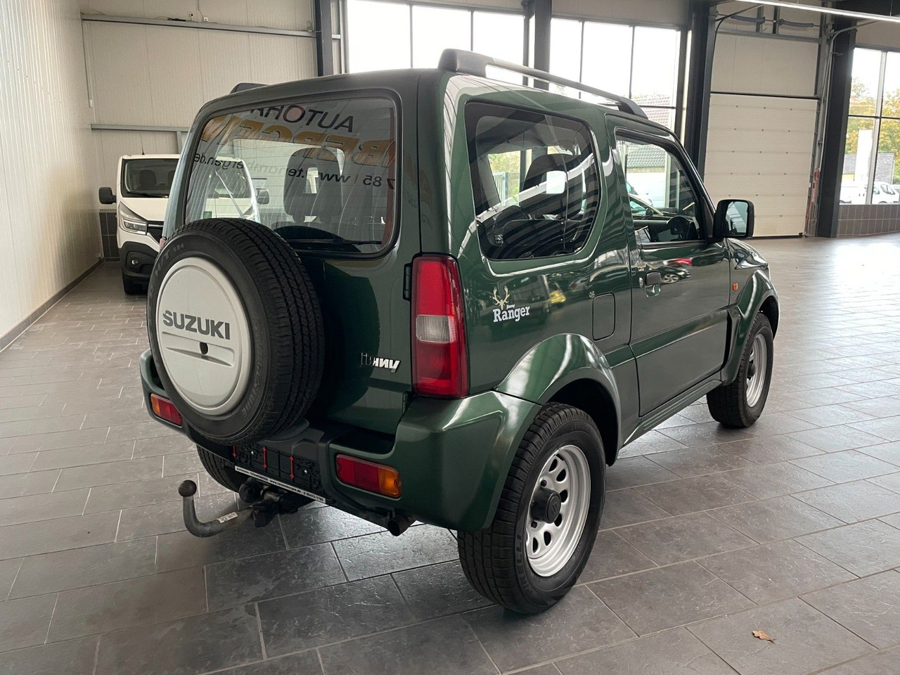 Suzuki Jimny 1.3 Allrad Ranger - SUV: obrázek 3 Suzuki Jimny 1.3 Allrad Ranger - SUV: obrázek 3