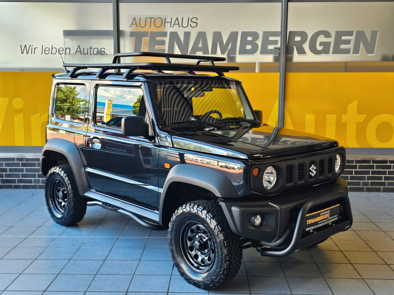 Suzuki Jimny Comfort AllGrip Leiter Dachträger Federn - SUV: obrázek 1 Suzuki Jimny Comfort AllGrip Leiter Dachträger Federn - SUV: obrázek 1