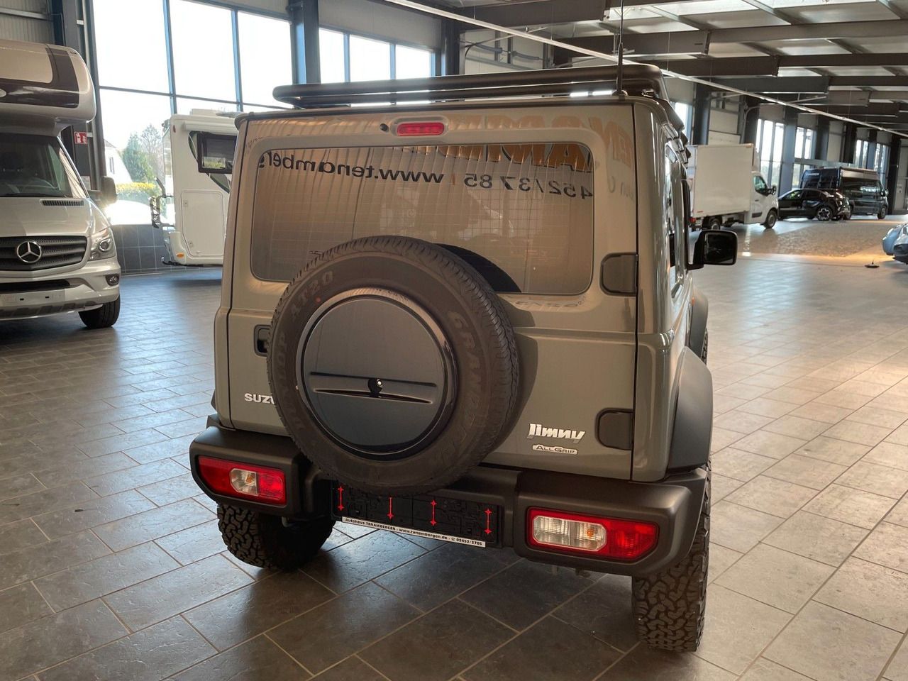 Suzuki Jimny Comfort AllGrip NFZ Dachgepäckträger - SUV: obrázek 4 Suzuki Jimny Comfort AllGrip NFZ Dachgepäckträger - SUV: obrázek 4