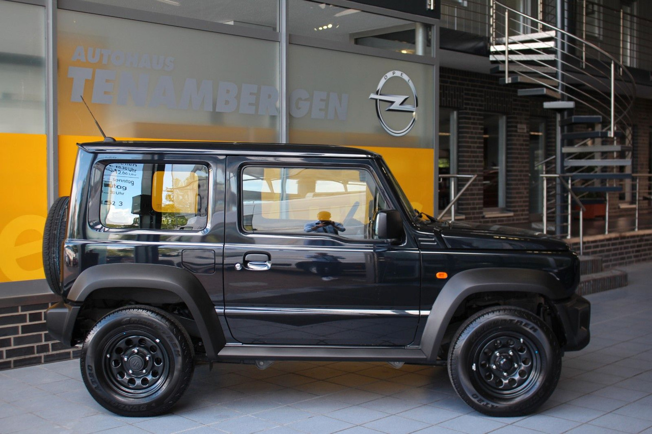 Suzuki Jimny zuschaltbarer Allradantrieb Allgrip - SUV: obrázek 3 Suzuki Jimny zuschaltbarer Allradantrieb Allgrip - SUV: obrázek 3