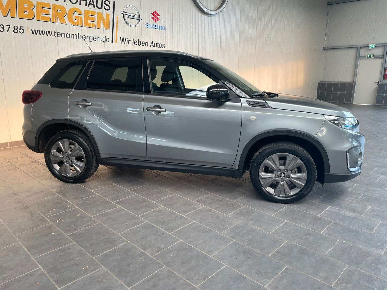 Suzuki Vitara 1.4 BOOSTERJET Hybrid Comfort Allgrip - SUV: obrázek 3 Suzuki Vitara 1.4 BOOSTERJET Hybrid Comfort Allgrip - SUV: obrázek 3
