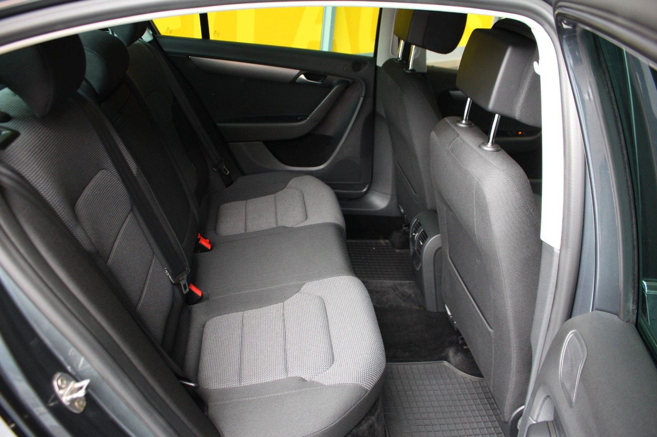 Nový Sedan Volkswagen Passat Comfortline BlueMotion Navi PDC: obrázek 8