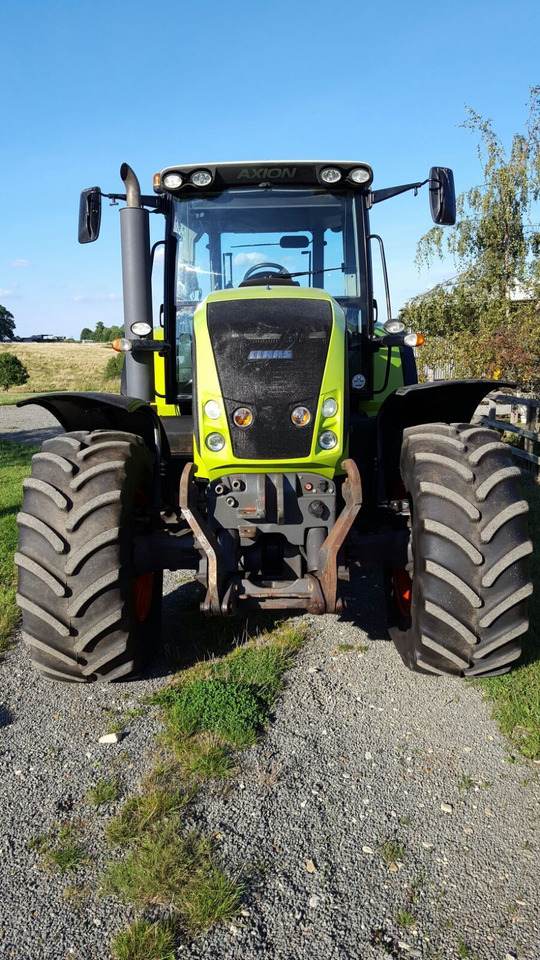 CLAAS AXION 810 CEBIS - Traktor: obrázek 1 CLAAS AXION 810 CEBIS - Traktor: obrázek 1