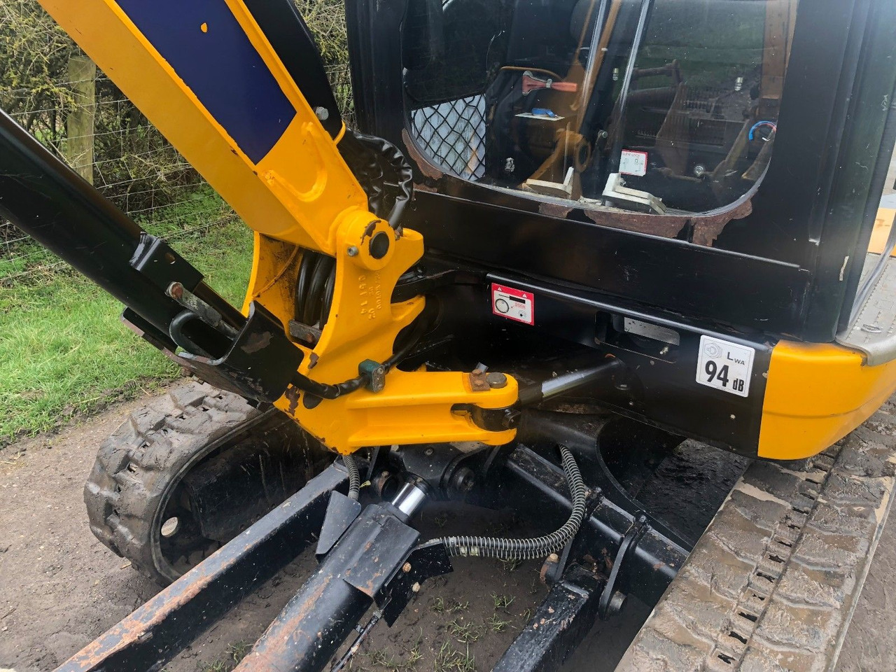 JCB 8026 CTS - Mini rýpadlo: obrázek 4 JCB 8026 CTS - Mini rýpadlo: obrázek 4