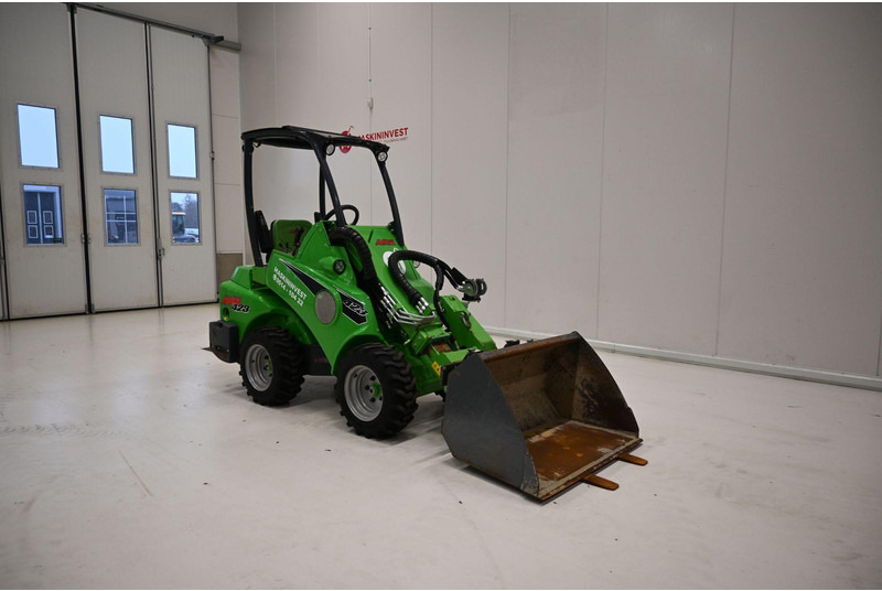 Avant 423 - Kolový nakladač: obrázek 5 Avant 423 - Kolový nakladač: obrázek 5