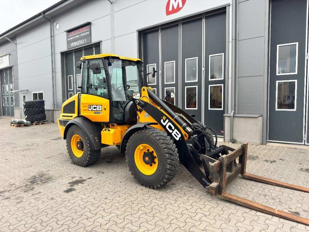 JCB 409 - Kolový nakladač: obrázek 5 JCB 409 - Kolový nakladač: obrázek 5