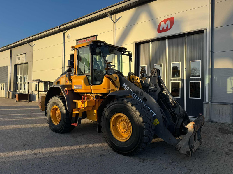Volvo L90H Volvo L90H - Kolový nakladač: obrázek 5 Volvo L90H Volvo L90H - Kolový nakladač: obrázek 5