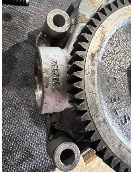 Scania R580 - Olejové čerpadlo: obrázek 5 Scania R580 - Olejové čerpadlo: obrázek 5