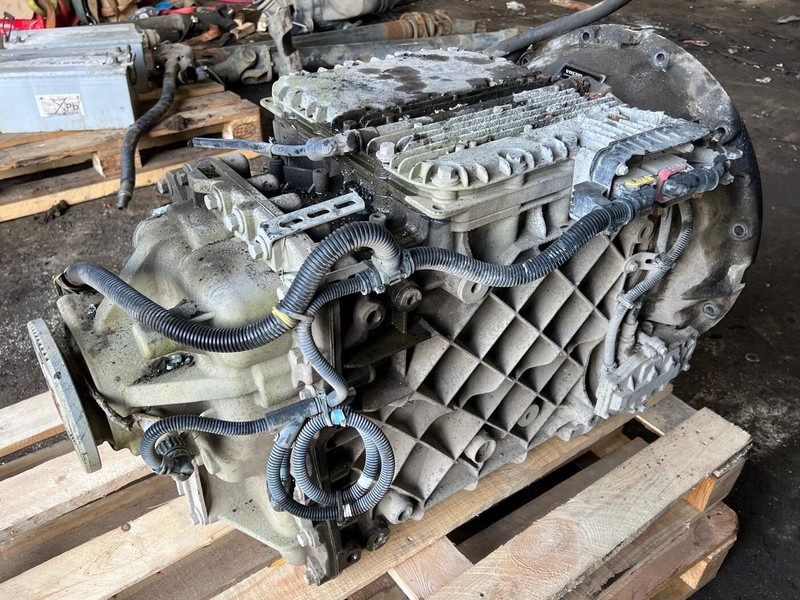 Volvo AT2612E - Převodovka: obrázek 4 Volvo AT2612E - Převodovka: obrázek 4