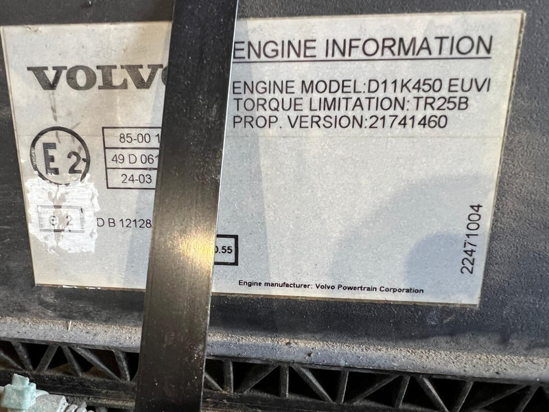 Volvo D11K450 K1 - Motor: obrázek 5 Volvo D11K450 K1 - Motor: obrázek 5