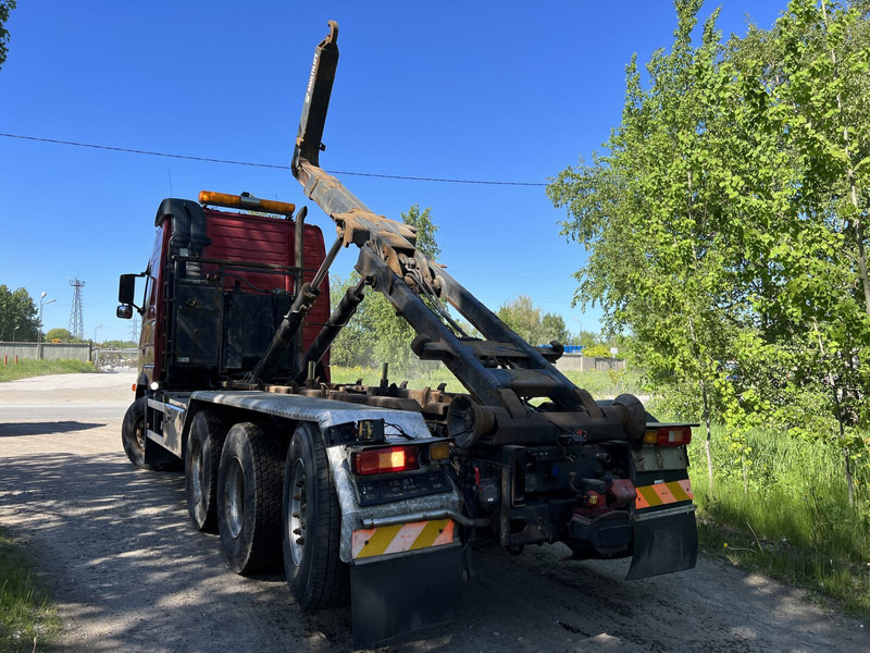 Volvo FH480 - Hákový nosič kontejnerů: obrázek 4 Volvo FH480 - Hákový nosič kontejnerů: obrázek 4