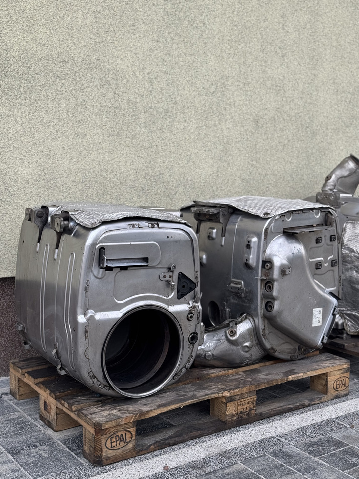 DAF XF 106 XG CF Efficient catalytic converters - Výfukový systém pro Nákladní auto: obrázek 5 DAF XF 106 XG CF Efficient catalytic converters - Výfukový systém pro Nákladní auto: obrázek 5