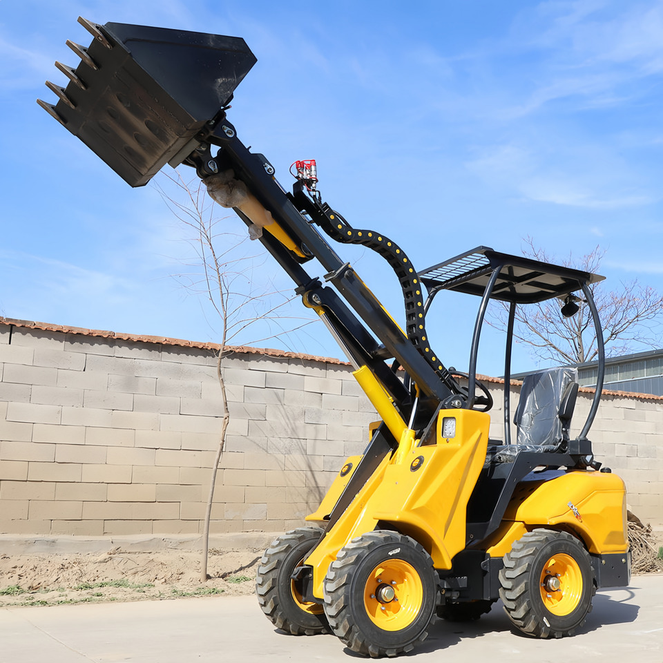MEGALOAD AK625 Mini Wheel Loader Compact Size Articulated Diesel Kubota Engine P AK625 - Kolový nakladač: obrázek 3 MEGALOAD AK625 Mini Wheel Loader Compact Size Articulated Diesel Kubota Engine P AK625 - Kolový nakladač: obrázek 3