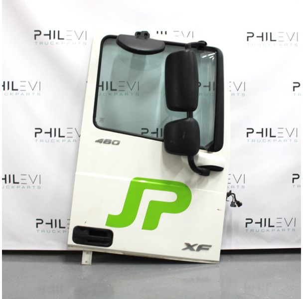 DAF XF106 Deur Rechts 1881863 - Dveře a díly pro Nákladní auto: obrázek 1 DAF XF106 Deur Rechts 1881863 - Dveře a díly pro Nákladní auto: obrázek 1