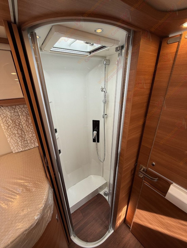 Integrovaný obytný vůz Carthago chic c-line I 4.9 LE Mercedes*MJ25*Alde*Sky*TV*: obrázek 17