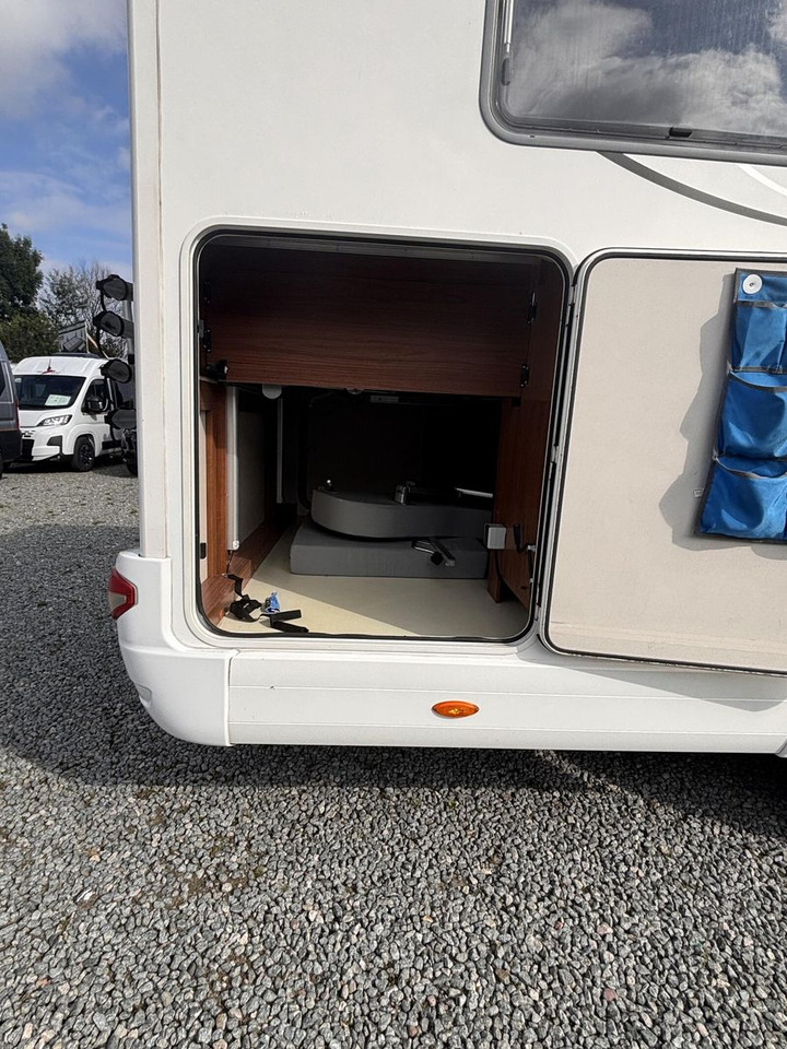 Eura Mobil Profila T 720QB Rüfa|Solar|Klima - Polointegrovaný obytný vůz: obrázek 5 Eura Mobil Profila T 720QB Rüfa|Solar|Klima - Polointegrovaný obytný vůz: obrázek 5