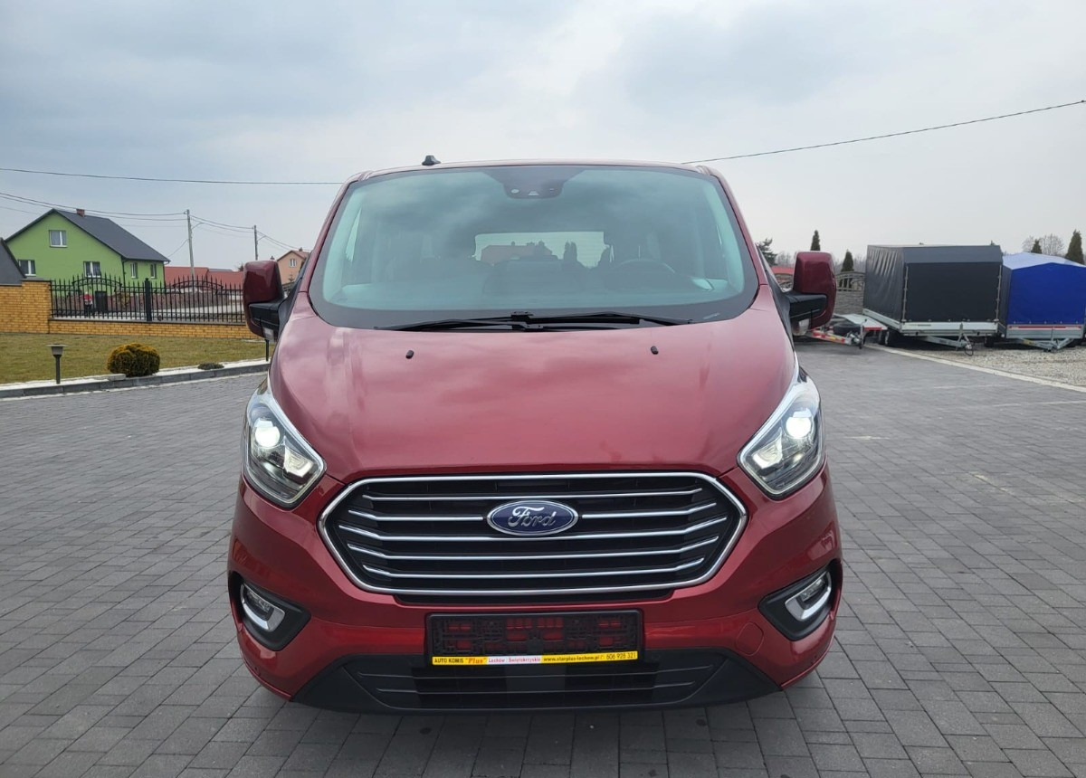 Ford Tourneo Custom Bezwypadkowy Serwisowany Automatik Tytanium X - Minibus, Mikrobus: obrázek 5 Ford Tourneo Custom Bezwypadkowy Serwisowany Automatik Tytanium X - Minibus, Mikrobus: obrázek 5