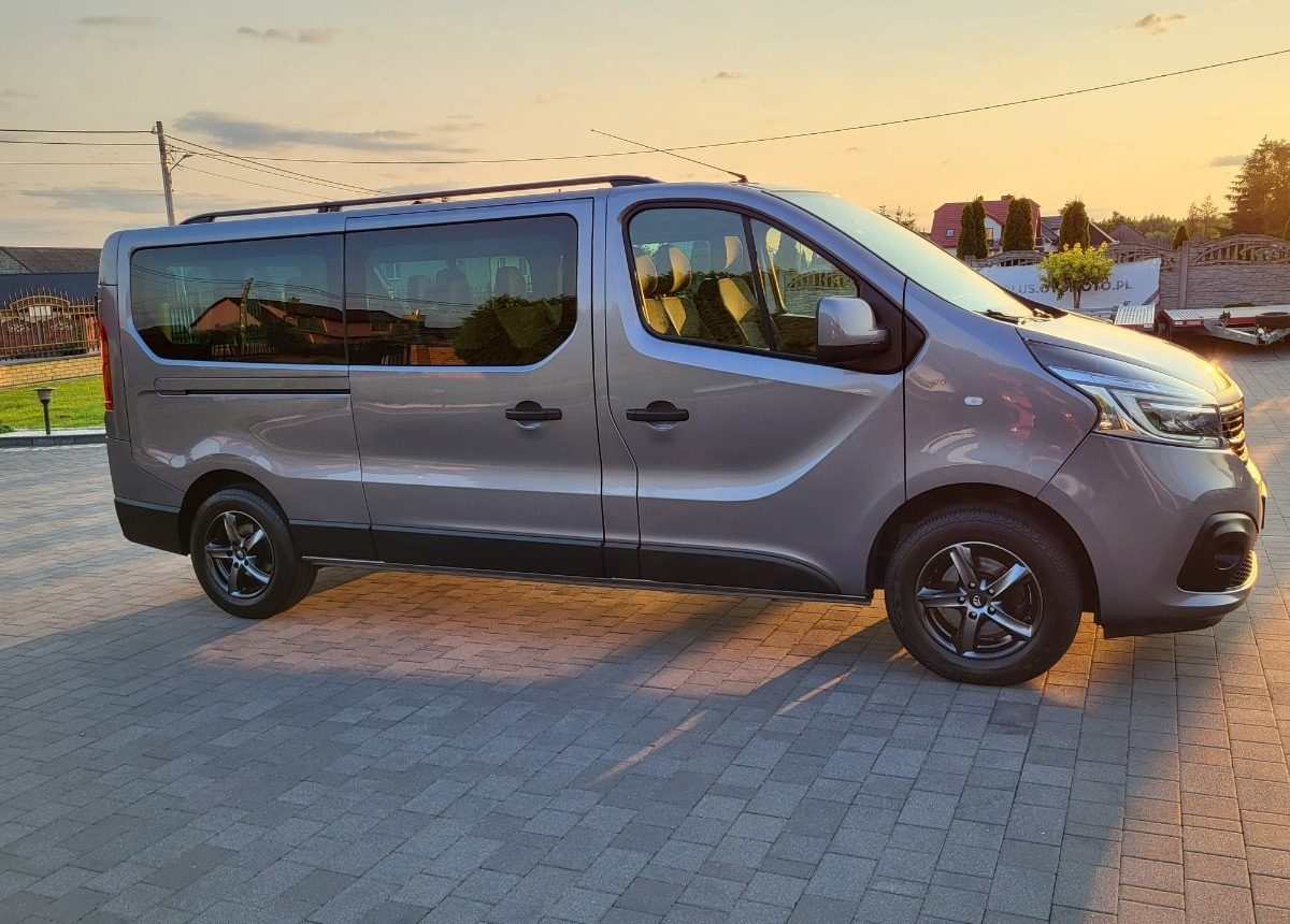 Renault Trafic Long 9-osobowy 2.0 150ps. - Dodávka s dvojitou kabinou: obrázek 3 Renault Trafic Long 9-osobowy 2.0 150ps. - Dodávka s dvojitou kabinou: obrázek 3