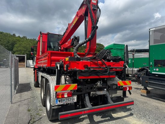 Mercedes-Benz AROCS 3552 963-2F Epsilon M100L86 Kran ? Leistungsstarker Holzladekran mit hoher Reichweite - Auto s hydraulickou rukou: obrázek 3 Mercedes-Benz AROCS 3552 963-2F Epsilon M100L86 Kran ? Leistungsstarker Holzladekran mit hoher Reichweite - Auto s hydraulickou rukou: obrázek 3