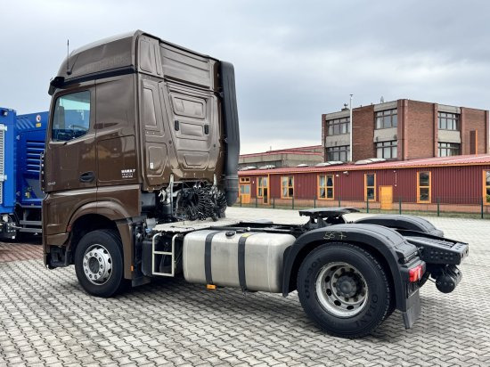 Mercedes-Benz Actros 1848 Gigaspace, Retarder, Standklima Retarder, Mirrow Cam, mehrere Einheiten - Tahač: obrázek 4 Mercedes-Benz Actros 1848 Gigaspace, Retarder, Standklima Retarder, Mirrow Cam, mehrere Einheiten - Tahač: obrázek 4