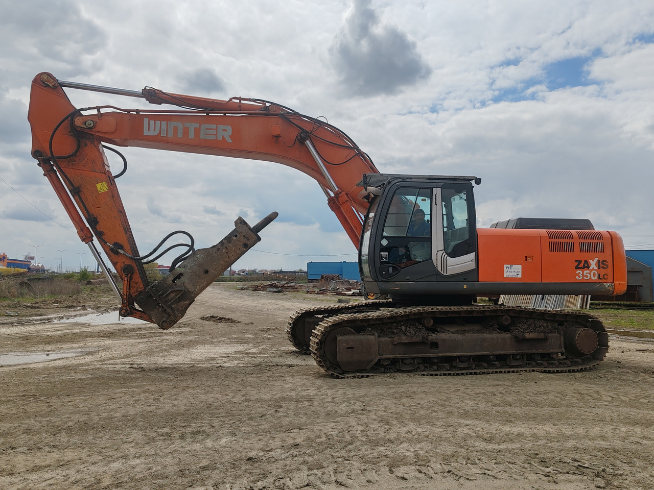 Hitachi ZX350LC-3 - Pásové rýpadlo: obrázek 2 Hitachi ZX350LC-3 - Pásové rýpadlo: obrázek 2
