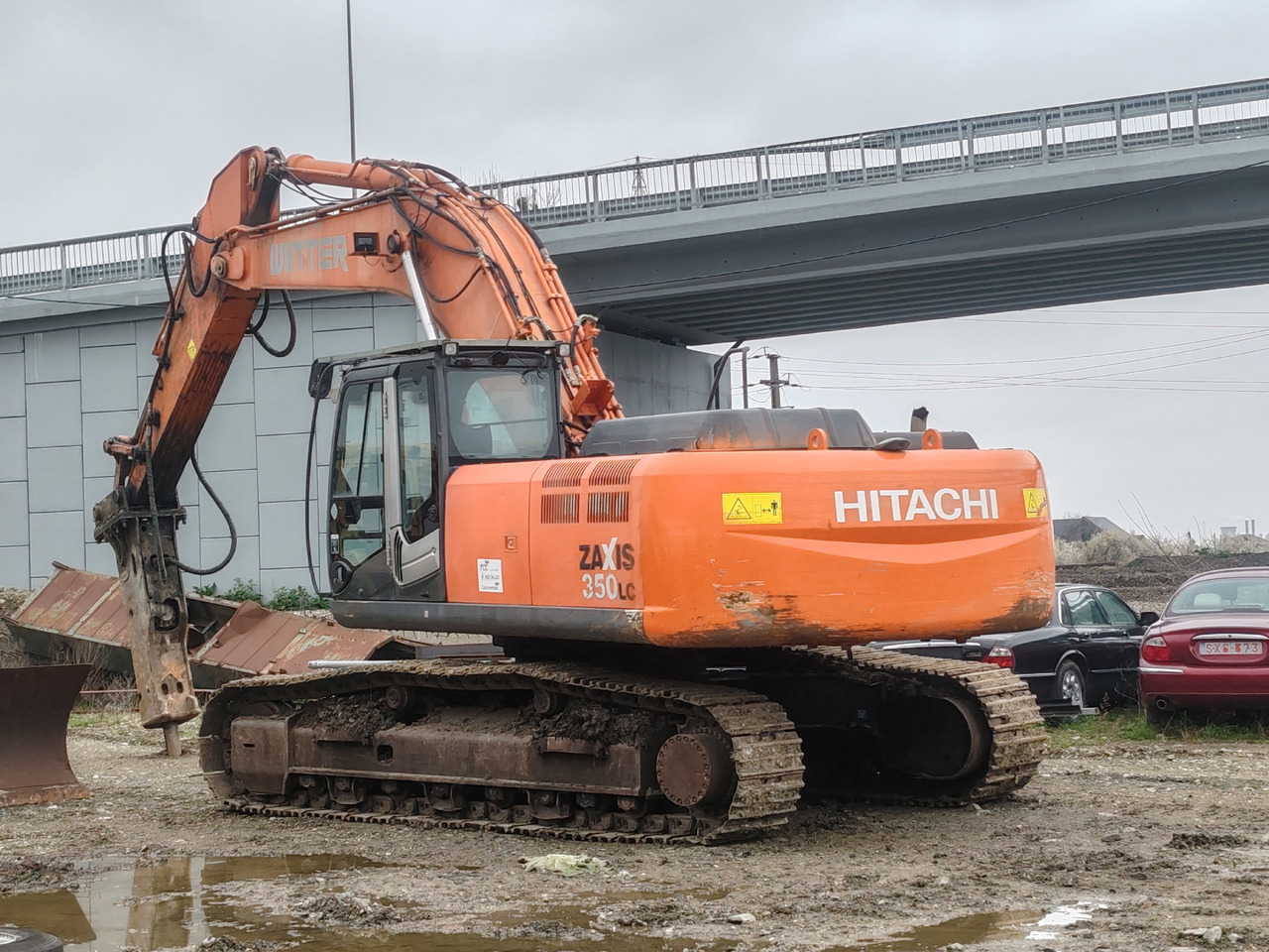 Hitachi ZX350LC-3 - Pásové rýpadlo: obrázek 5 Hitachi ZX350LC-3 - Pásové rýpadlo: obrázek 5