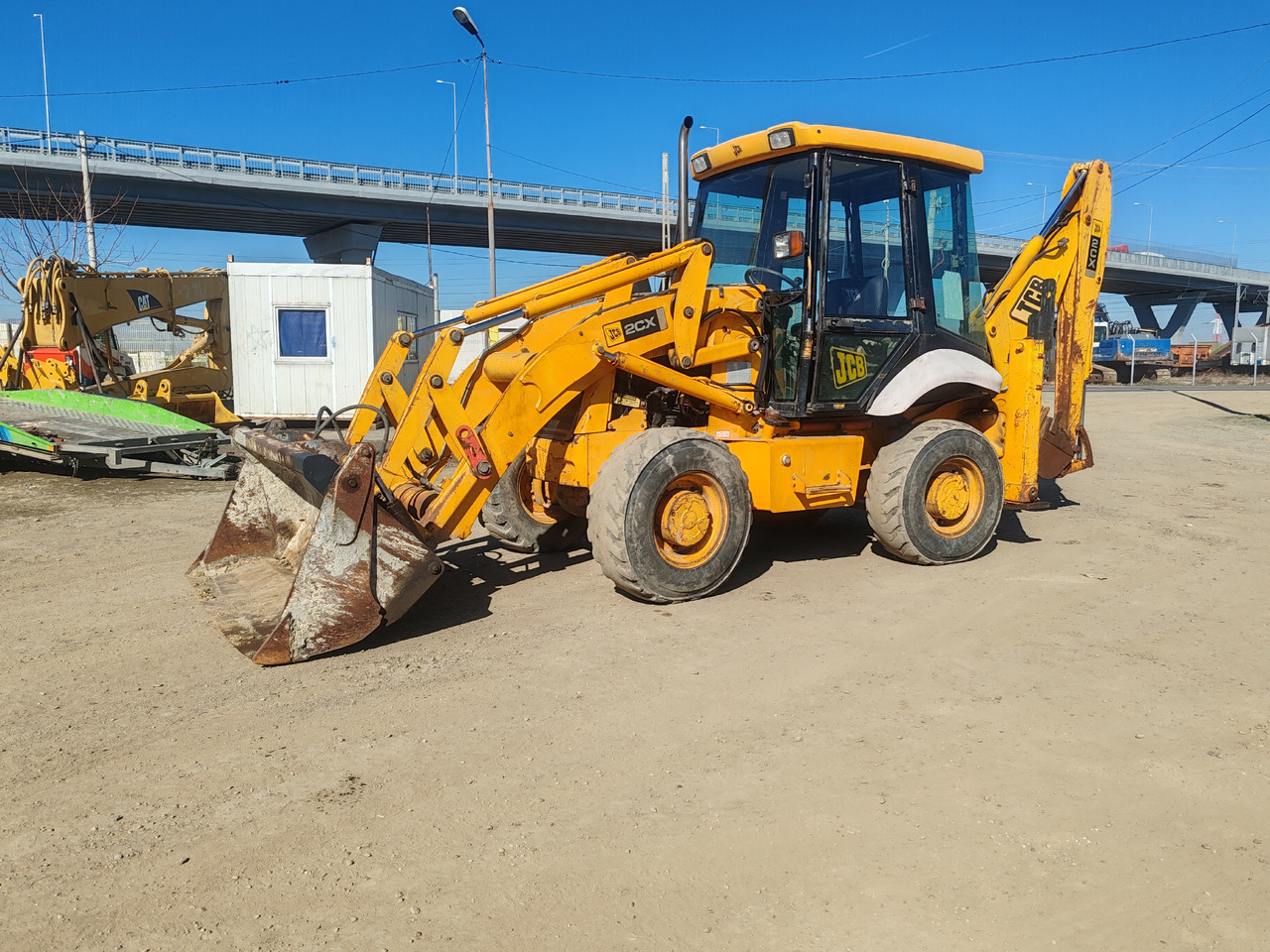 JCB 2CX AS3E - Rýpadlo-nakladač: obrázek 3 JCB 2CX AS3E - Rýpadlo-nakladač: obrázek 3