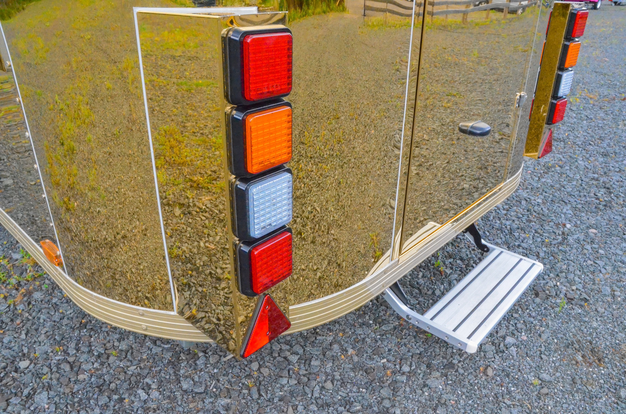 Deli Star Trailer American 6000 - EU Standards - Prodejní přívěs: obrázek 5 Deli Star Trailer American 6000 - EU Standards - Prodejní přívěs: obrázek 5