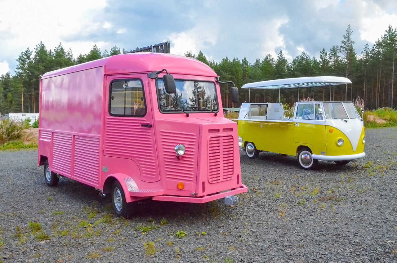 Deli Star Trailer Retro Frenchie HR 5020 Electric - EU standards - Prodejní přívěs: obrázek 1 Deli Star Trailer Retro Frenchie HR 5020 Electric - EU standards - Prodejní přívěs: obrázek 1