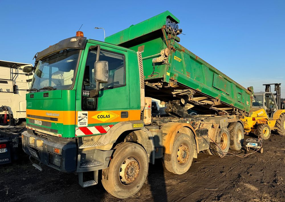 Iveco EuroTrakker - Sklápěč: obrázek 1 Iveco EuroTrakker - Sklápěč: obrázek 1