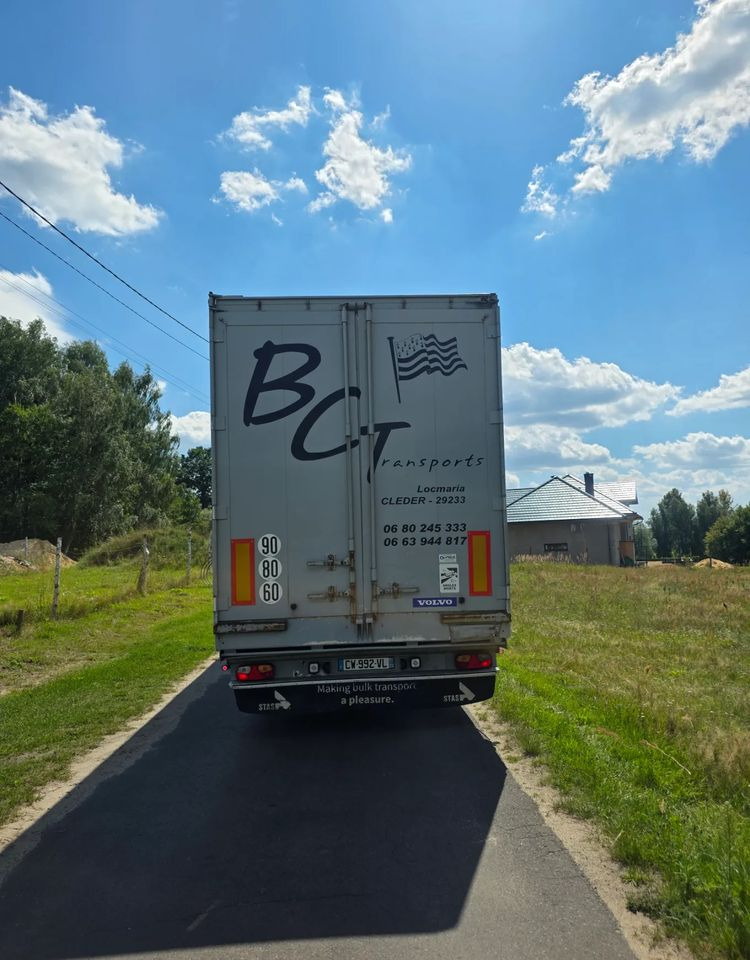 Stas S3-SZ334V - S posuvnou podlahou návěs: obrázek 4 Stas S3-SZ334V - S posuvnou podlahou návěs: obrázek 4