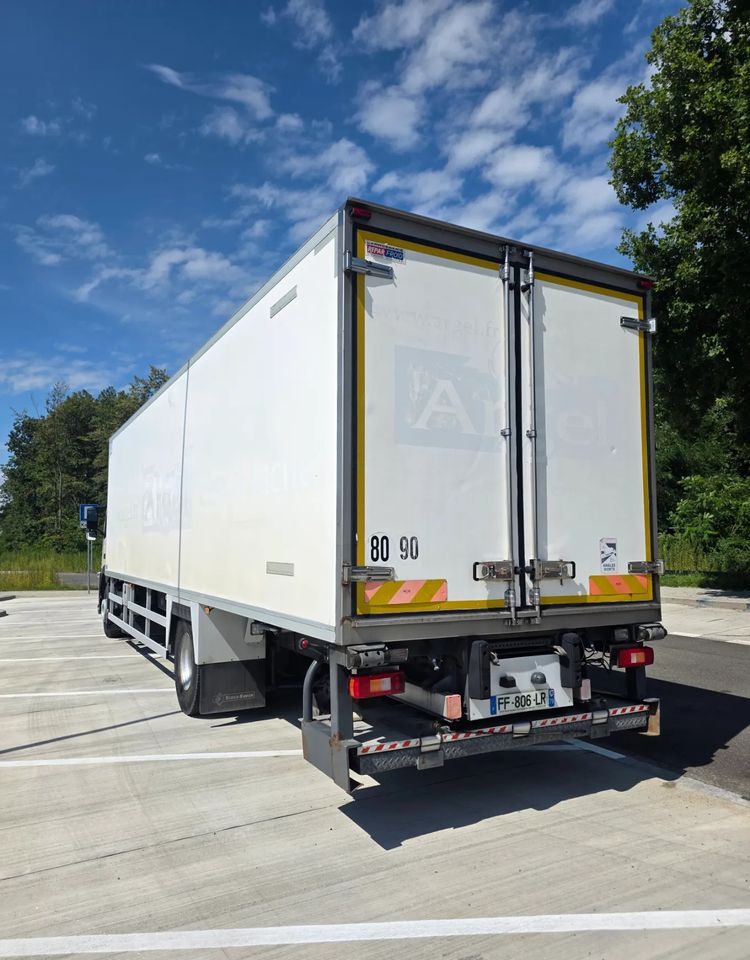Volvo FM 330 D 11 EURO 6-D - Chladírenský nákladní automobil: obrázek 5 Volvo FM 330 D 11 EURO 6-D - Chladírenský nákladní automobil: obrázek 5