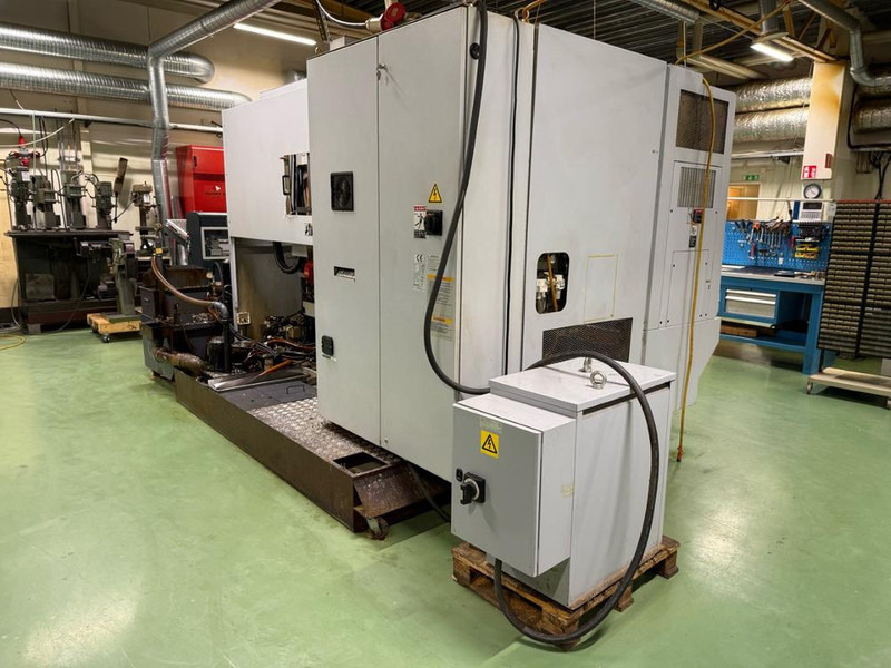 Mori Seiki Hitec CH250 - Stavební technika: obrázek 5 Mori Seiki Hitec CH250 - Stavební technika: obrázek 5