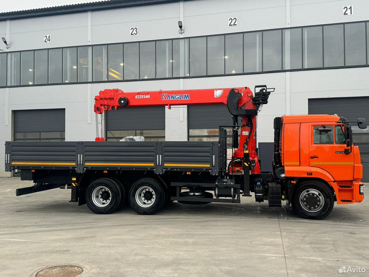 КАМАЗ 65115 - Podvozek s kabinou, Auto s hydraulickou rukou: obrázek 2 КАМАЗ 65115 - Podvozek s kabinou, Auto s hydraulickou rukou: obrázek 2