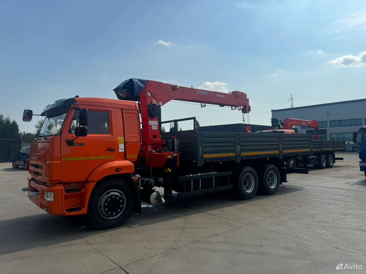 КАМАЗ 65115 - Podvozek s kabinou, Auto s hydraulickou rukou: obrázek 4 КАМАЗ 65115 - Podvozek s kabinou, Auto s hydraulickou rukou: obrázek 4