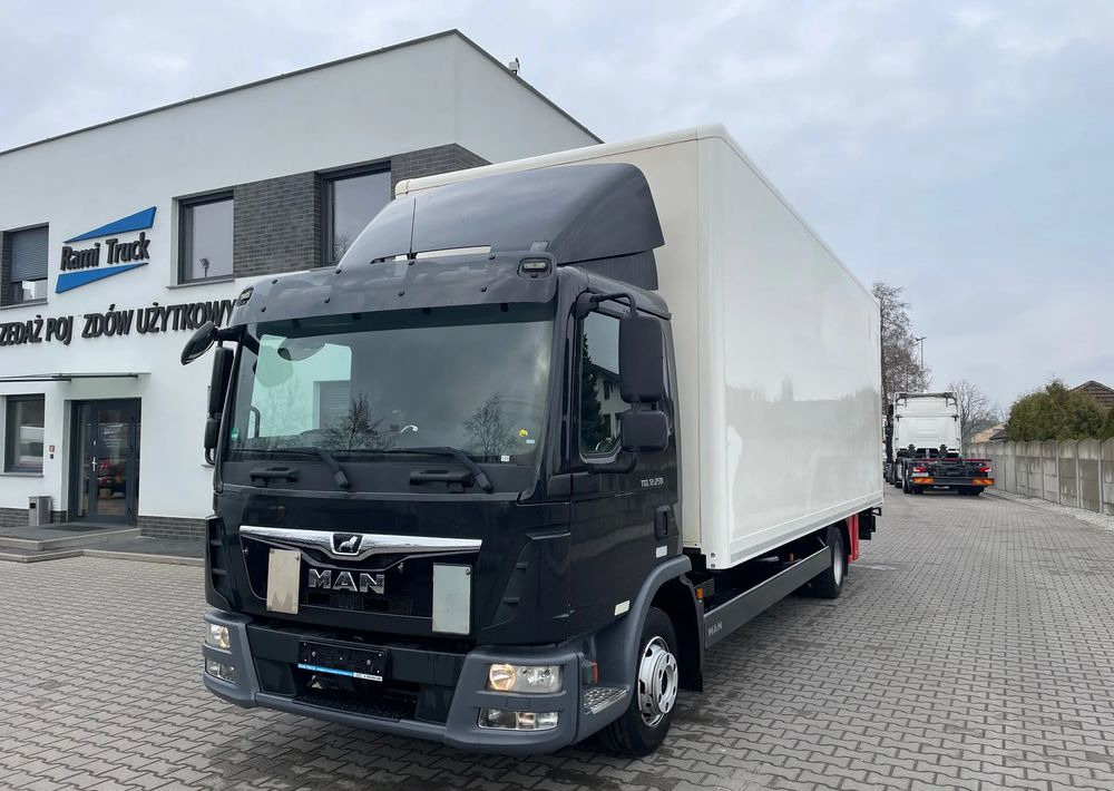 MAN TGL 12.250, KONTENER 7,3m ( 18 europalet ) - Skříňový nákladní auto: obrázek 2 MAN TGL 12.250, KONTENER 7,3m ( 18 europalet ) - Skříňový nákladní auto: obrázek 2