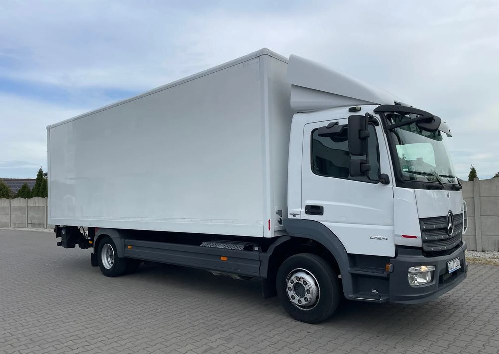 Mercedes-Benz ATEGO 1224/ EURO 6/ KONTENER - Skříňový nákladní auto: obrázek 4 Mercedes-Benz ATEGO 1224/ EURO 6/ KONTENER - Skříňový nákladní auto: obrázek 4