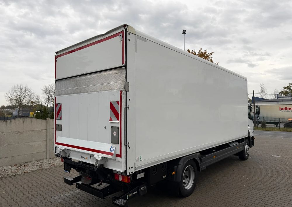 Mercedes-Benz ATEGO 1524 - Skříňový nákladní auto: obrázek 4 Mercedes-Benz ATEGO 1524 - Skříňový nákladní auto: obrázek 4