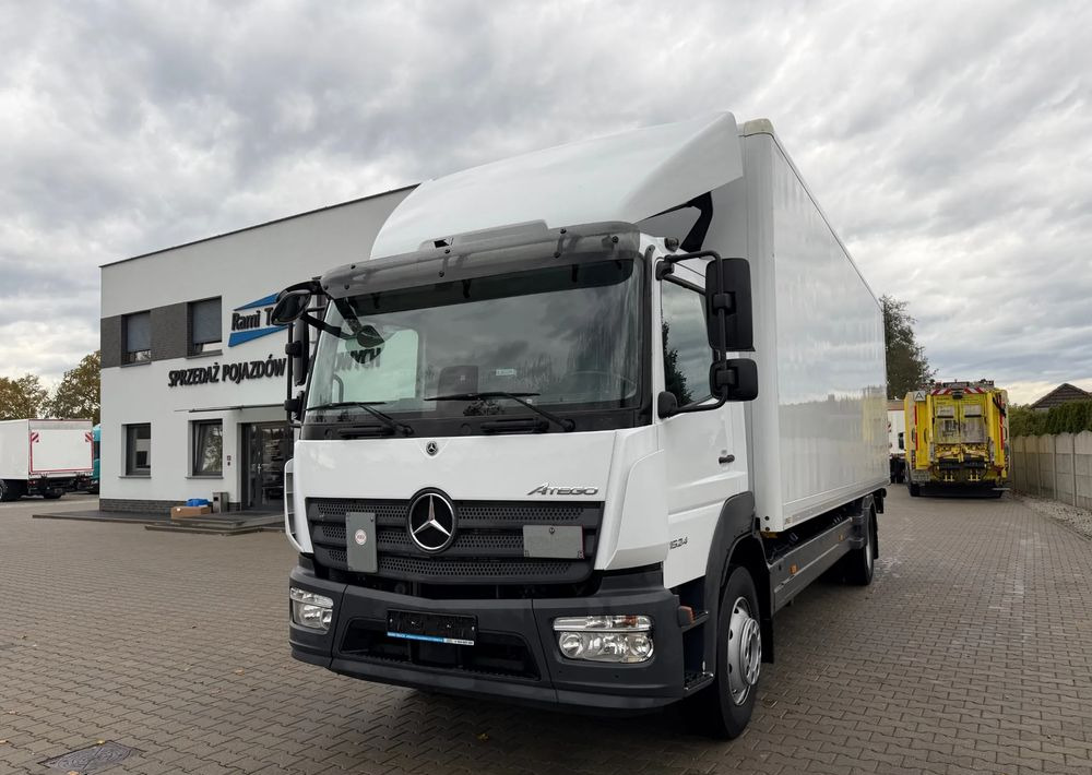Mercedes-Benz ATEGO 1524 - Skříňový nákladní auto: obrázek 1 Mercedes-Benz ATEGO 1524 - Skříňový nákladní auto: obrázek 1