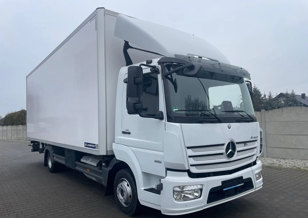 Mercedes-Benz ATEGO 818, IZOTERMA OGRZEWANA! - Skříňový nákladní auto: obrázek 3 Mercedes-Benz ATEGO 818, IZOTERMA OGRZEWANA! - Skříňový nákladní auto: obrázek 3