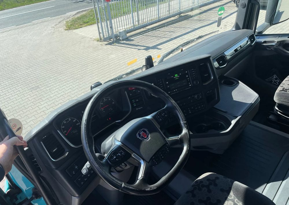Tahač Scania R450 LowDeck, Mega: obrázek 11