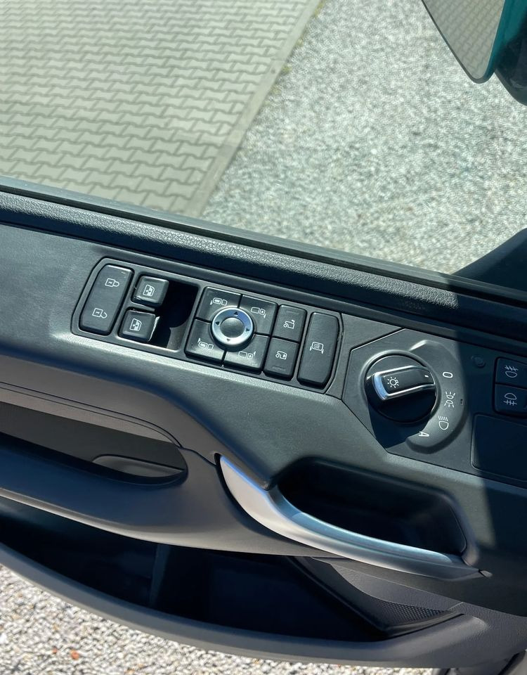 Tahač Scania R450 LowDeck, Mega: obrázek 10