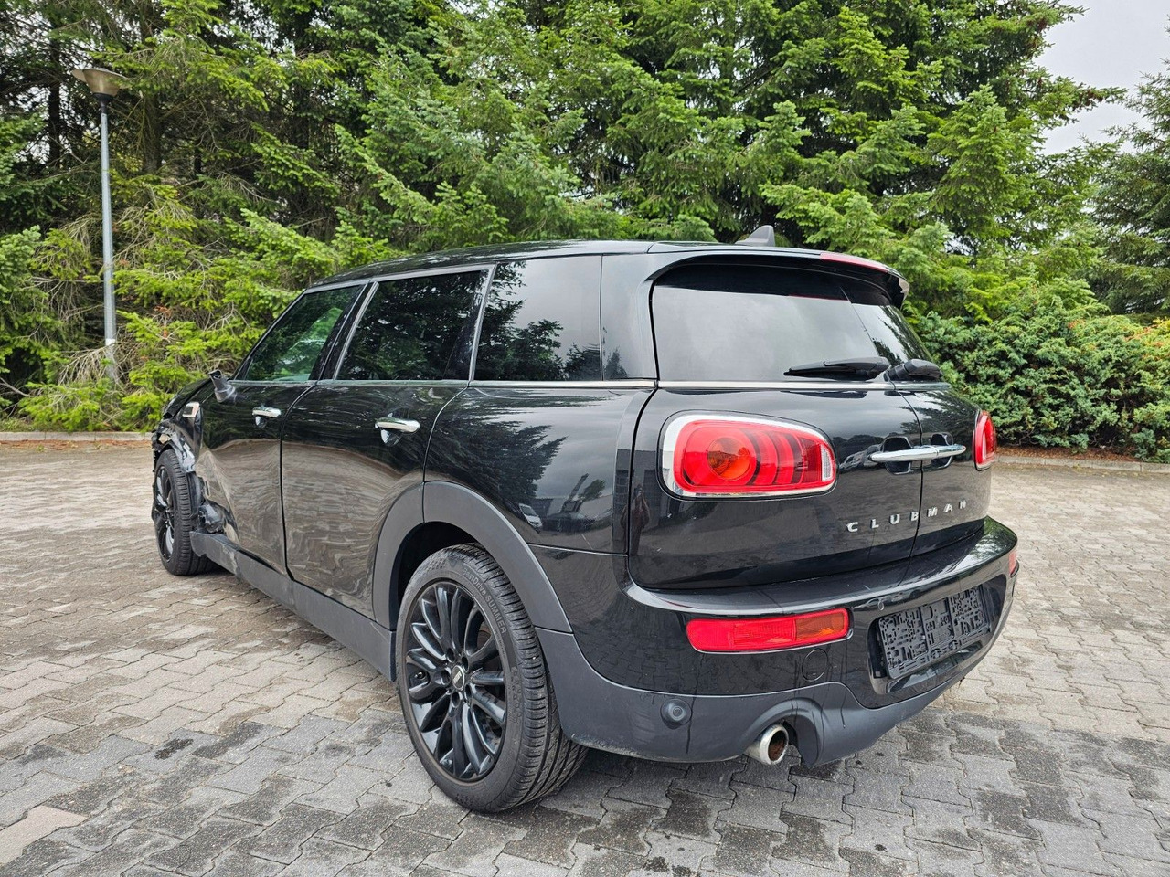 MINI Cooper D Clubman Automatik Harman/Kardon - Kombi: obrázek 5 MINI Cooper D Clubman Automatik Harman/Kardon - Kombi: obrázek 5