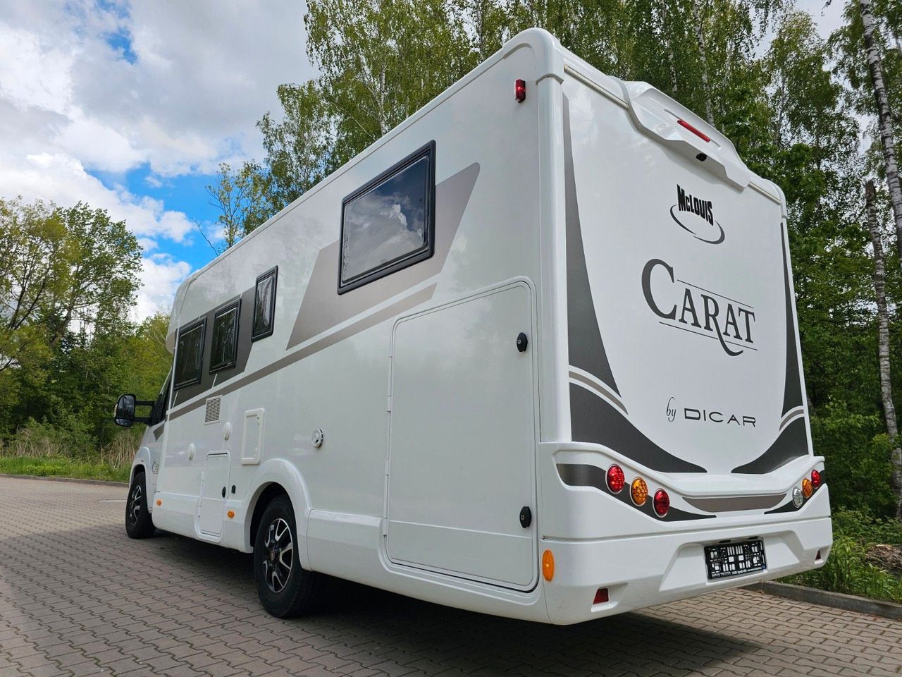 McLouis CARAT 470 4xBett Winter Volausstattung Leder - Polointegrovaný obytný vůz: obrázek 3 McLouis CARAT 470 4xBett Winter Volausstattung Leder - Polointegrovaný obytný vůz: obrázek 3