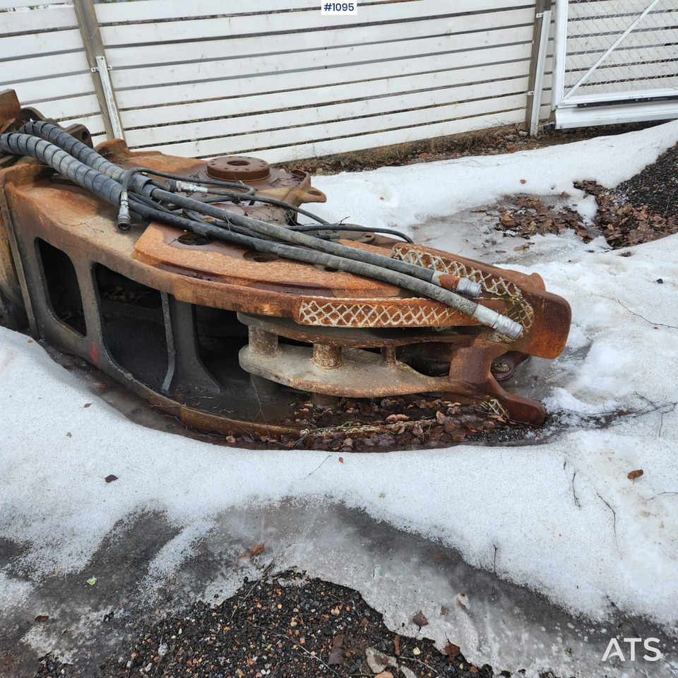 NPK Pulverizer - Demoliční nůžky pro Stavební technika: obrázek 3 NPK Pulverizer - Demoliční nůžky pro Stavební technika: obrázek 3