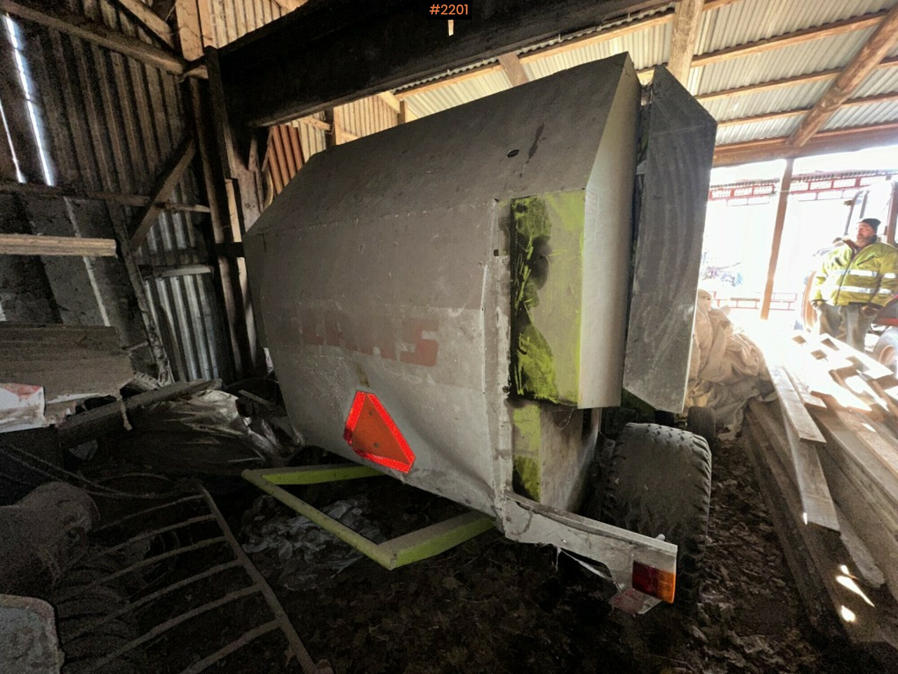 Baler Claas Rollant 240 - Stroj na sklizeň pícnin: obrázek 4 Baler Claas Rollant 240 - Stroj na sklizeň pícnin: obrázek 4