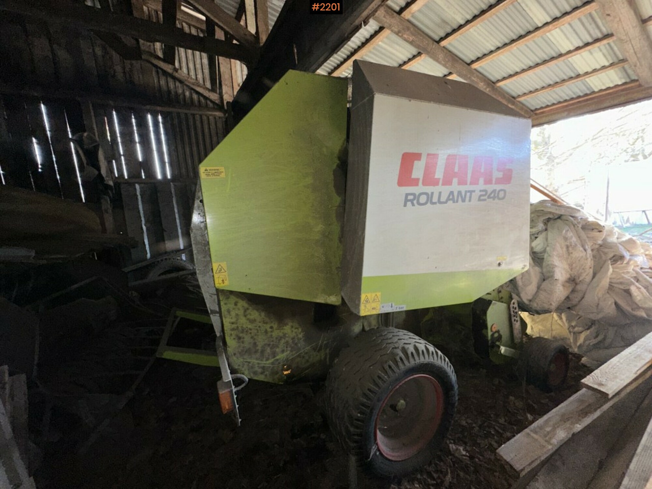 Baler Claas Rollant 240 - Stroj na sklizeň pícnin: obrázek 2 Baler Claas Rollant 240 - Stroj na sklizeň pícnin: obrázek 2