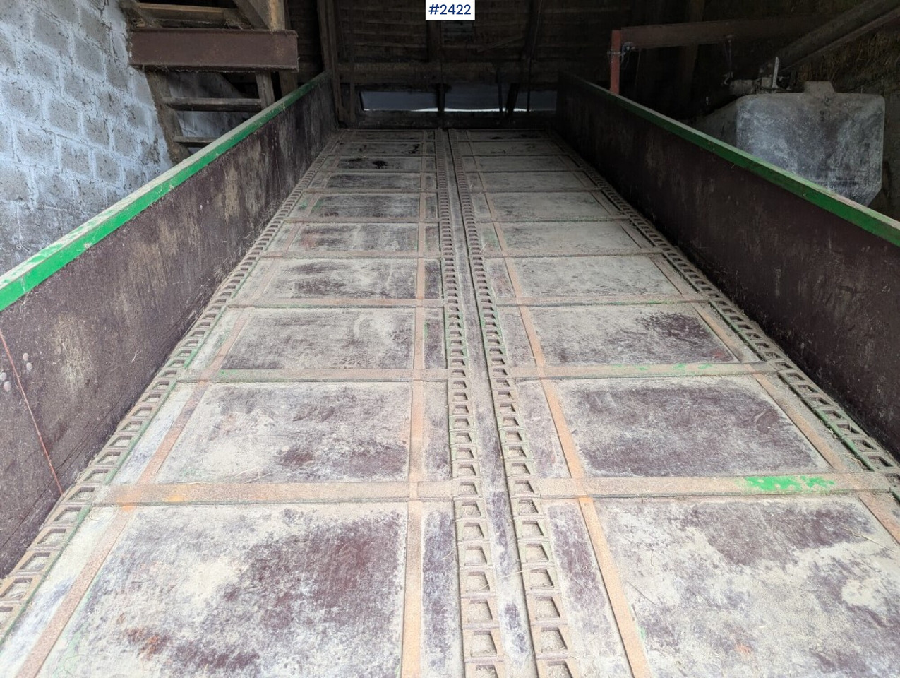 Conveyor table with feed trolley - Dopravník: obrázek 3 Conveyor table with feed trolley - Dopravník: obrázek 3
