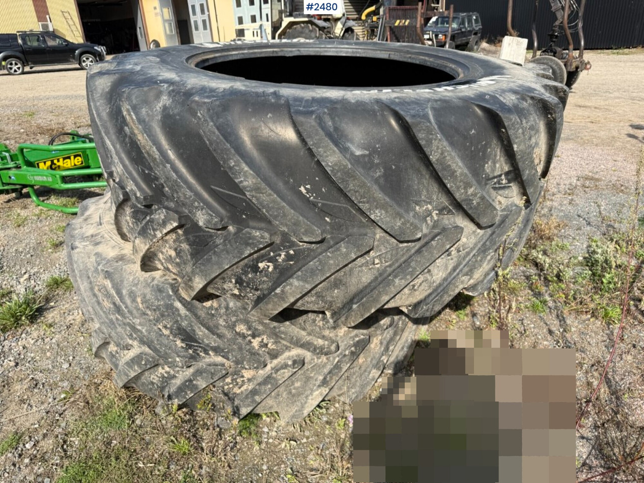 Däck till traktor Michelin fram och bak - Pneumatiky pro Zemědělská technika: obrázek 3 Däck till traktor Michelin fram och bak - Pneumatiky pro Zemědělská technika: obrázek 3