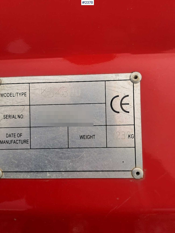 Flail mower KDK300 - Stroj na sklizeň pícnin: obrázek 4 Flail mower KDK300 - Stroj na sklizeň pícnin: obrázek 4